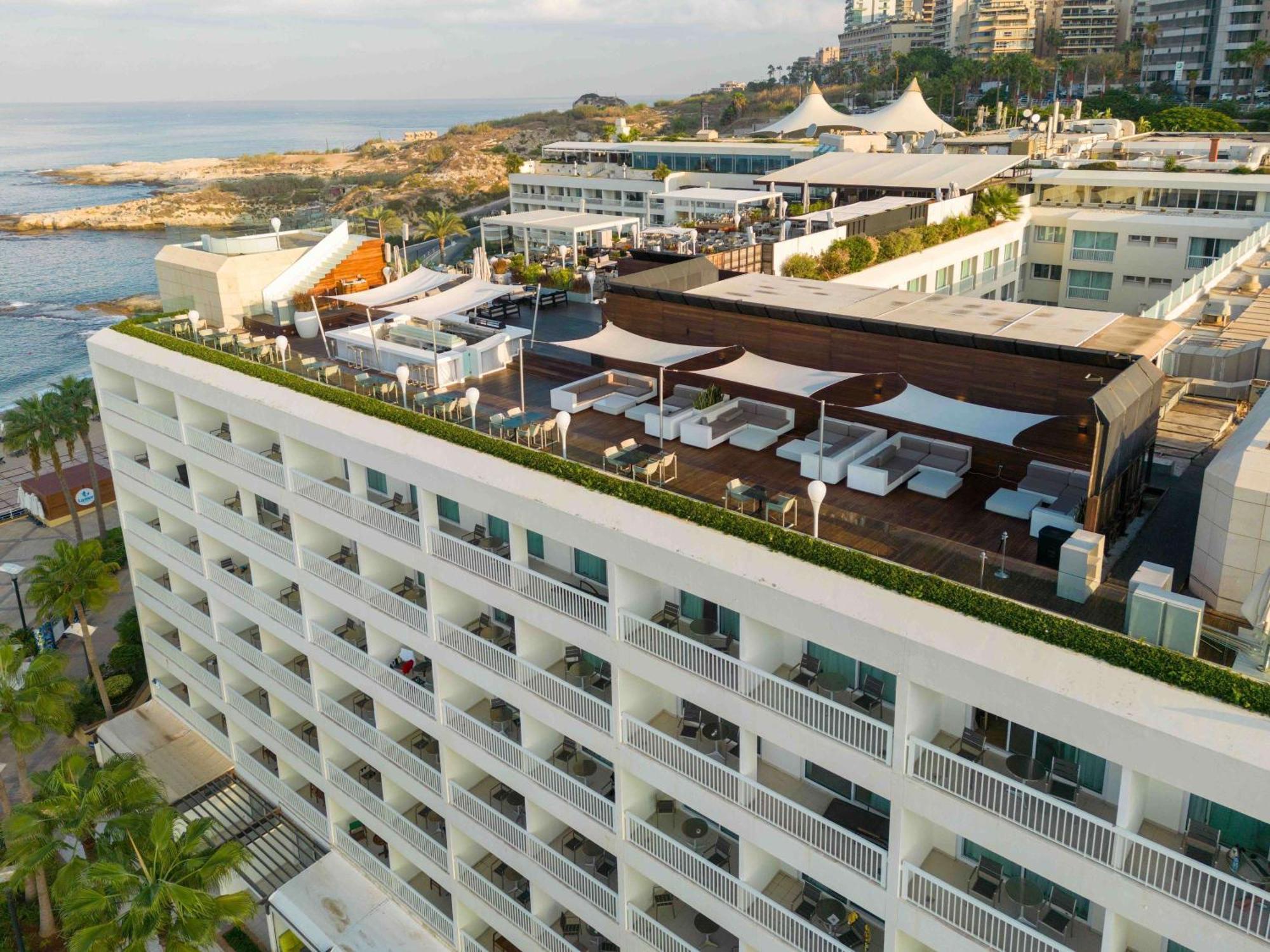 Moevenpick Hotel Бейрут Екстер'єр фото