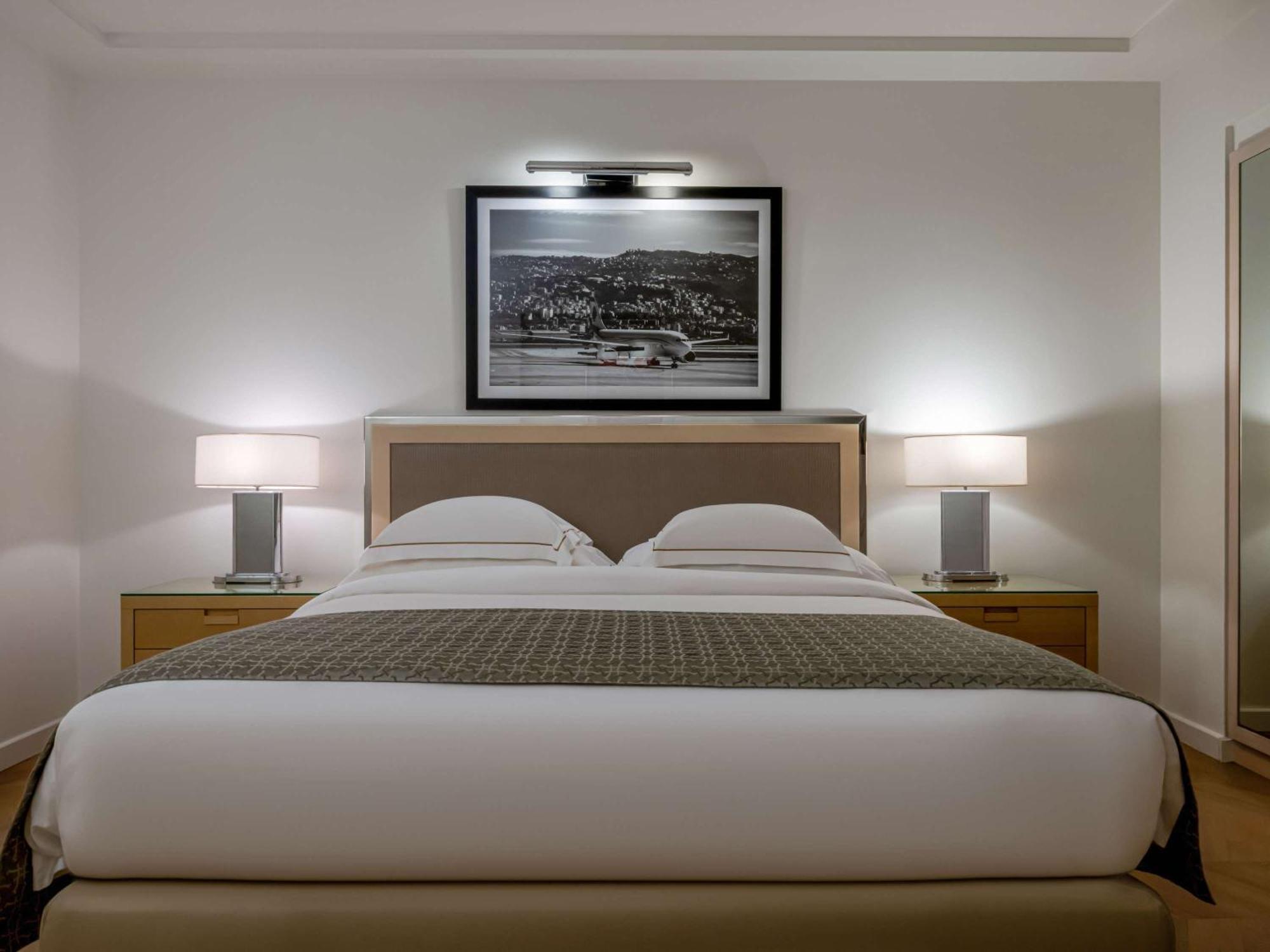 Moevenpick Hotel Бейрут Екстер'єр фото