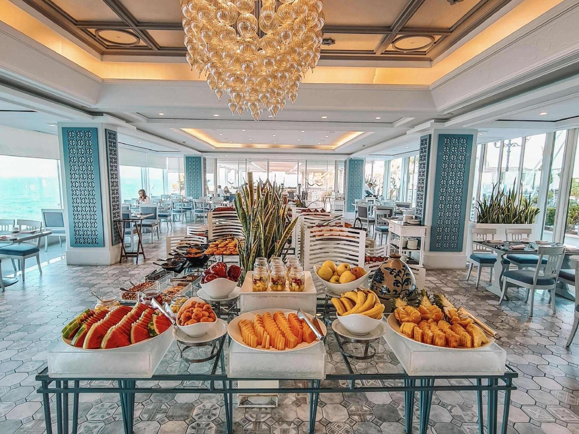 Moevenpick Hotel Бейрут Екстер'єр фото