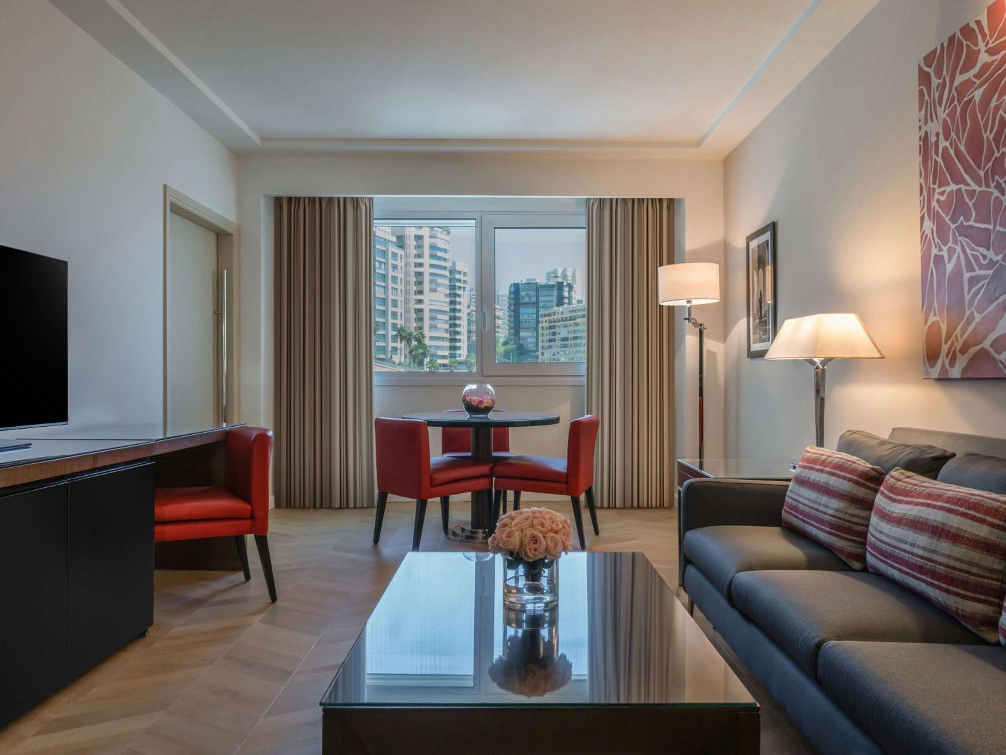 Moevenpick Hotel Бейрут Екстер'єр фото