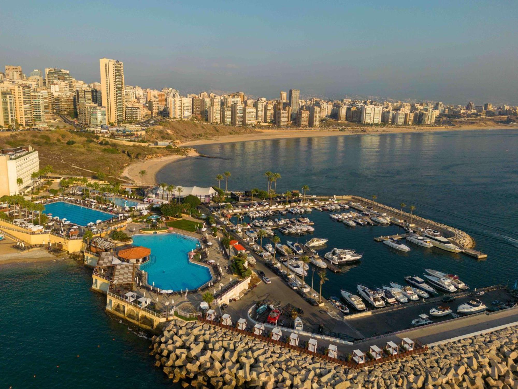 Moevenpick Hotel Бейрут Екстер'єр фото