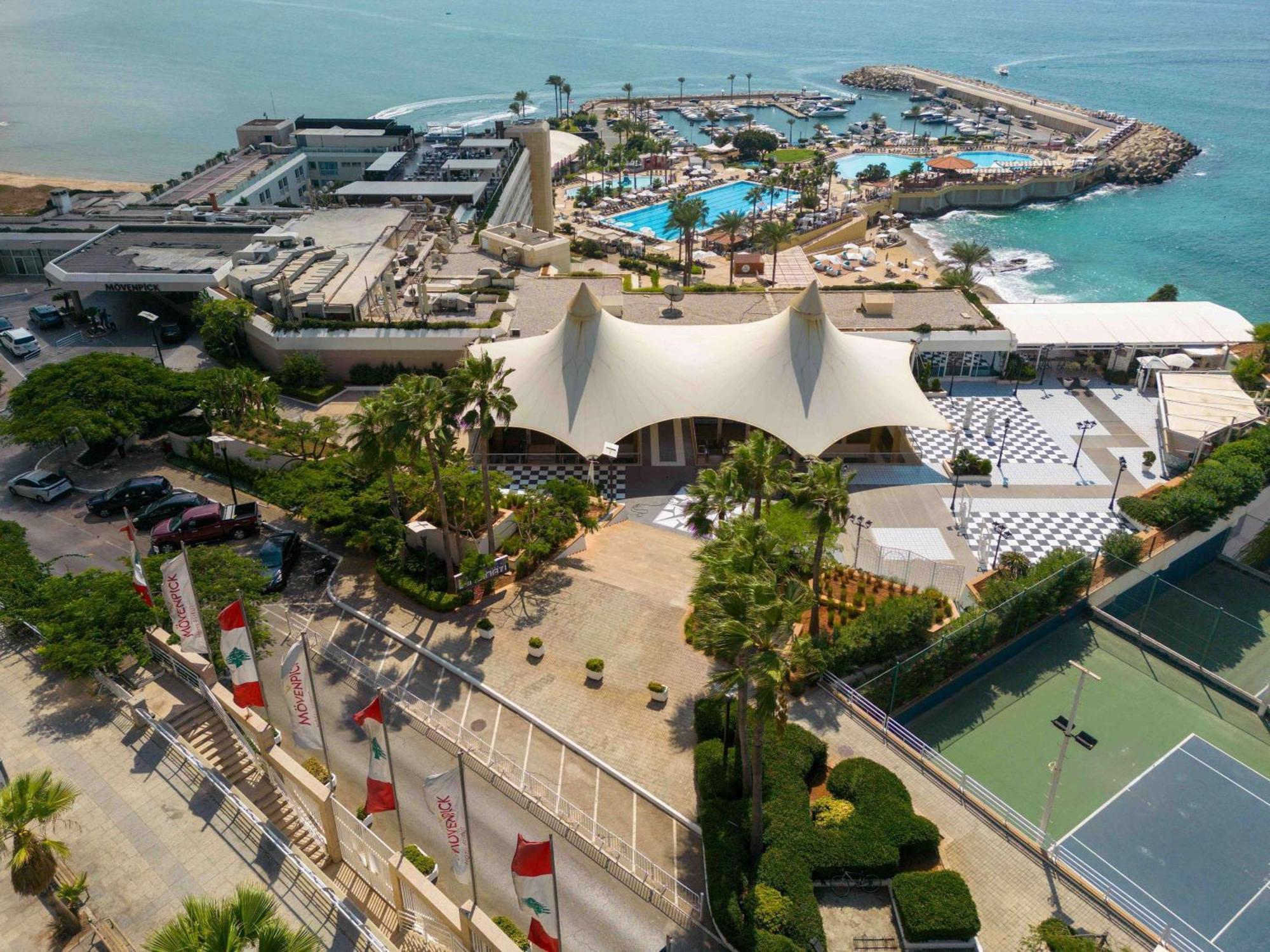 Moevenpick Hotel Бейрут Екстер'єр фото