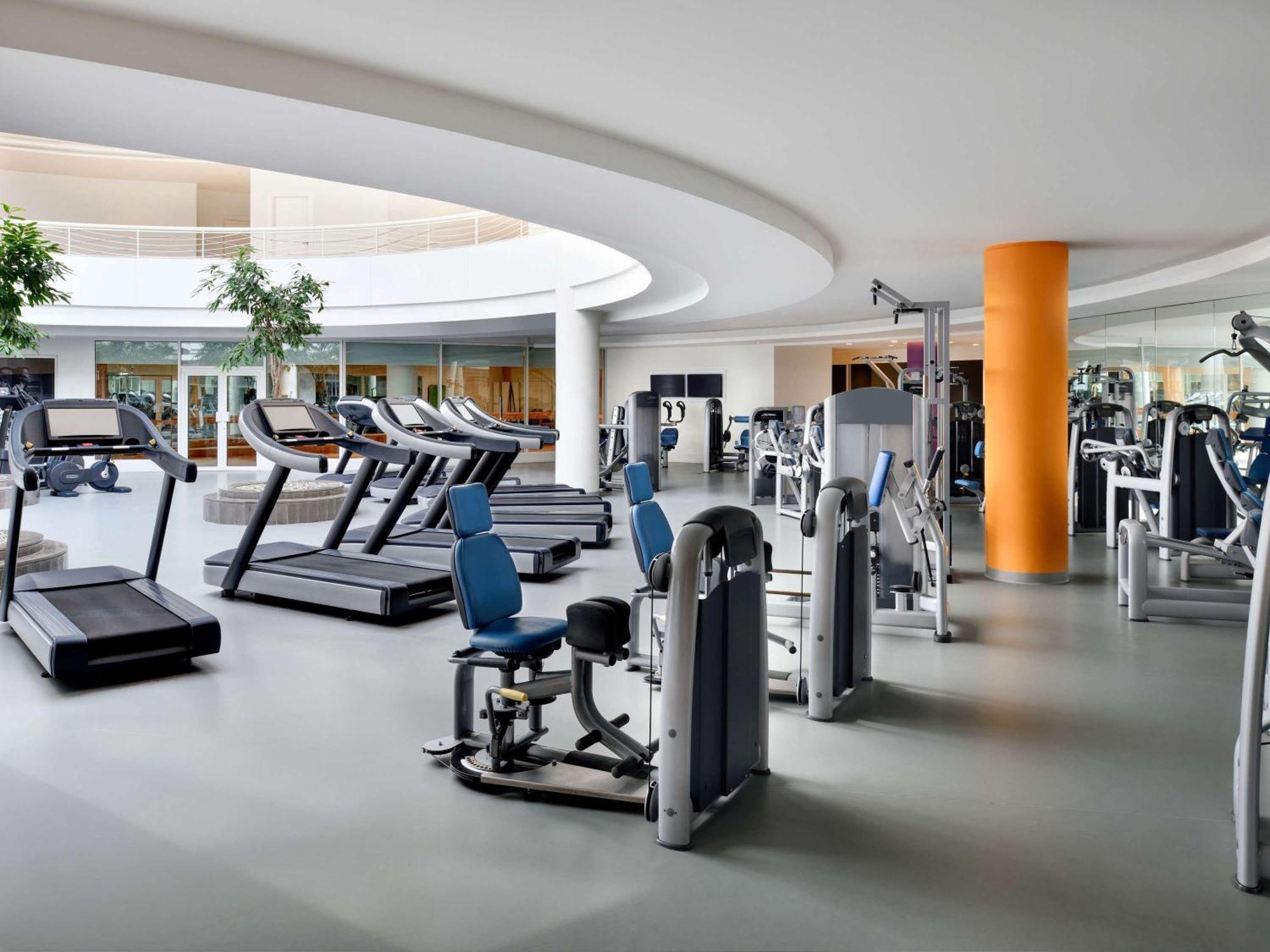 Moevenpick Hotel Бейрут Екстер'єр фото