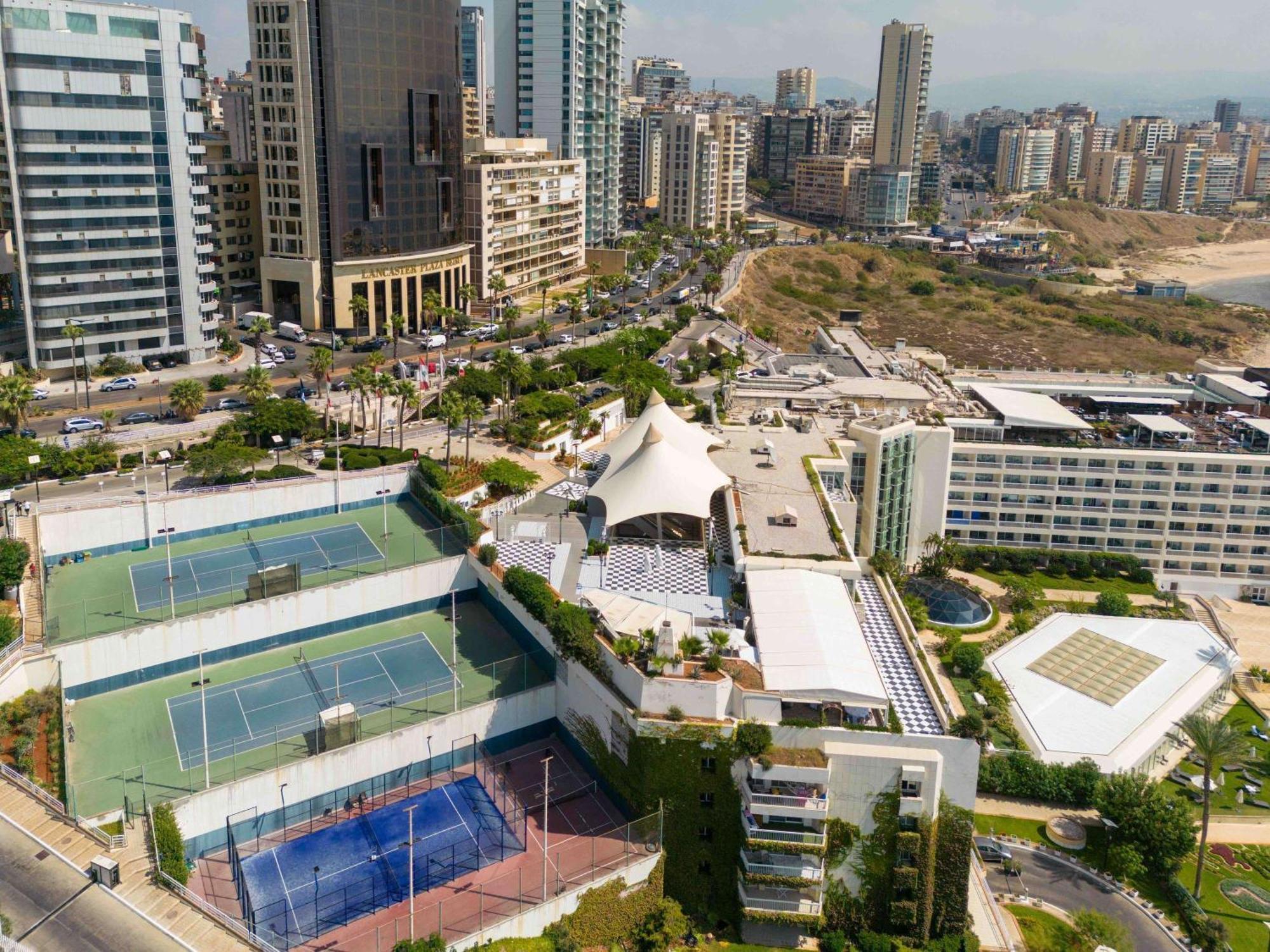 Moevenpick Hotel Бейрут Екстер'єр фото